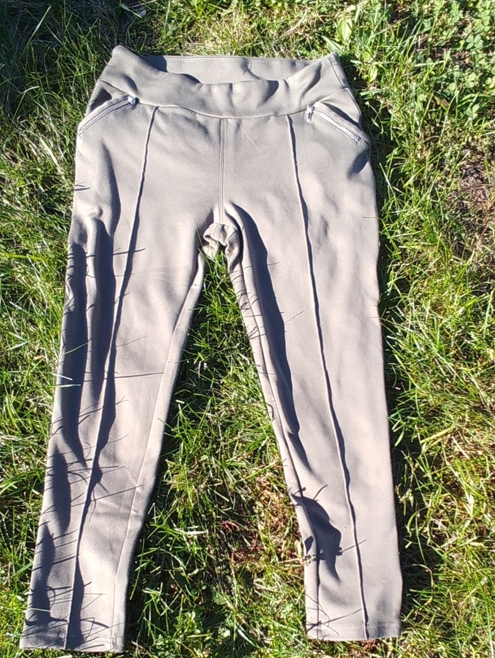 Girls' Olive Green Active Leggings - Women's Capris/Pants